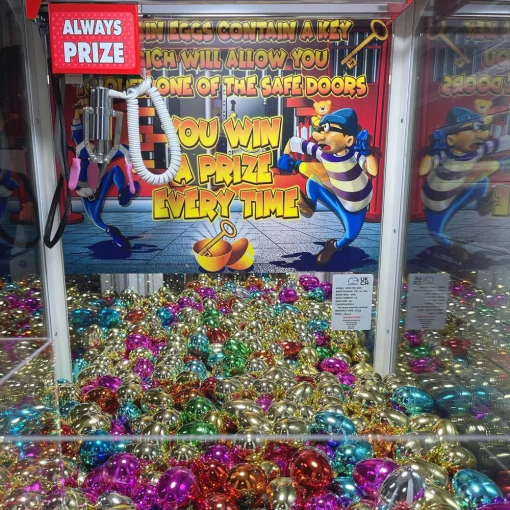 Open the Safe - Crane Grabber Claw Machine - Image 3
