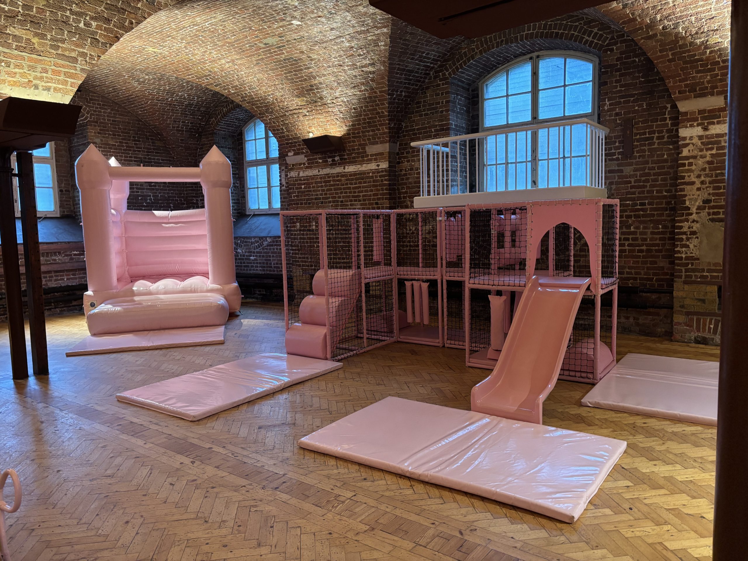 Pink Play Frame & Bouncy Castle Package